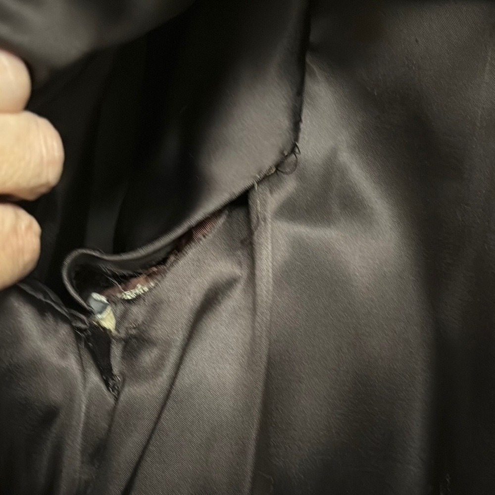 YSL Luxurious Faux Fur Coat - Picture 6 of 6